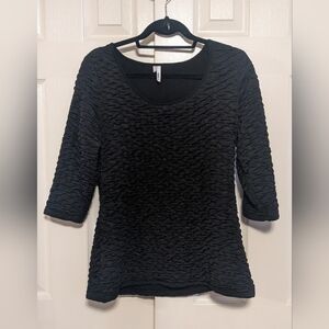 5/$25 Studio Y Black Crinkle Top